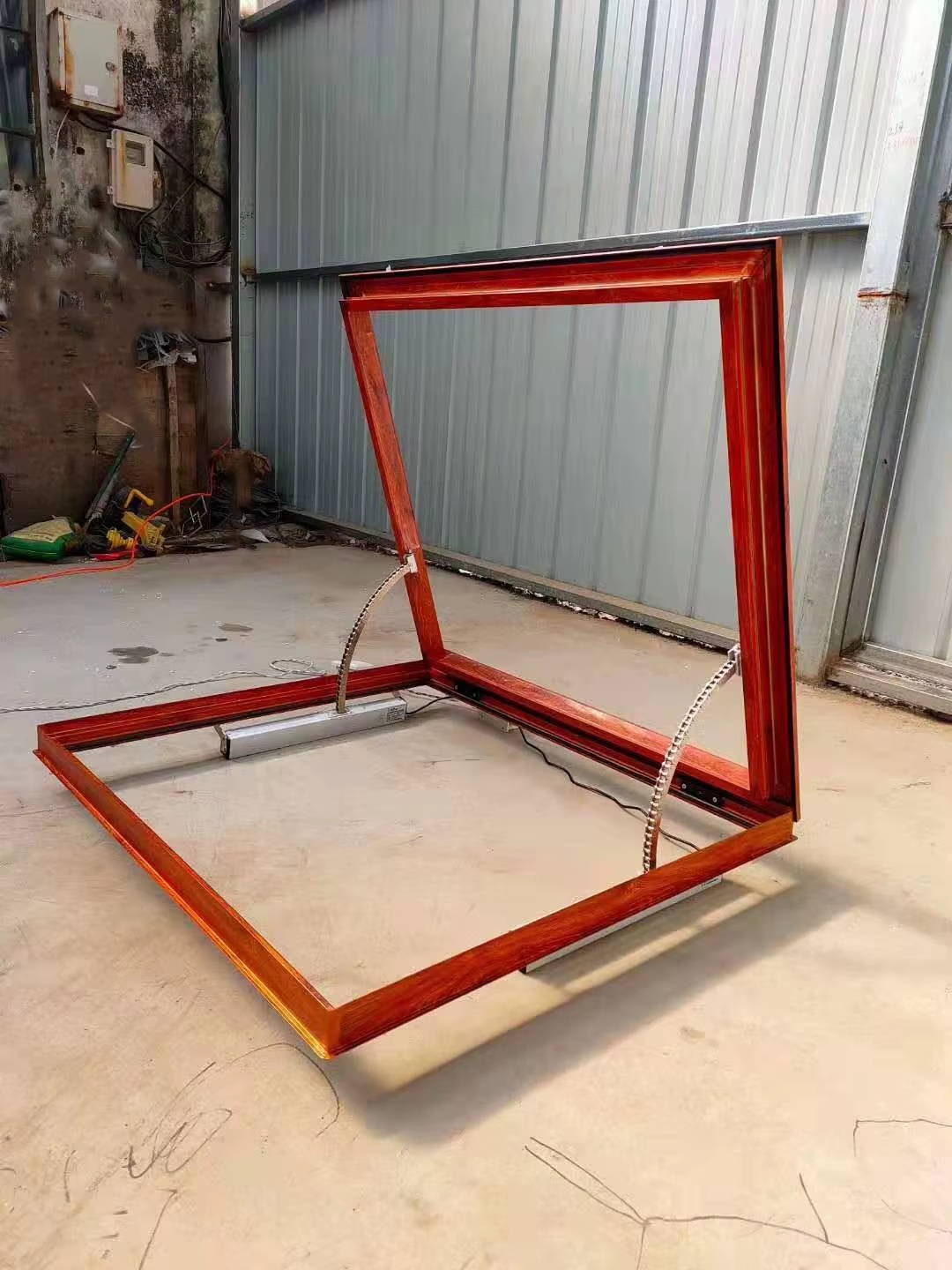 Pembuka Jendela Otomatis di Bali